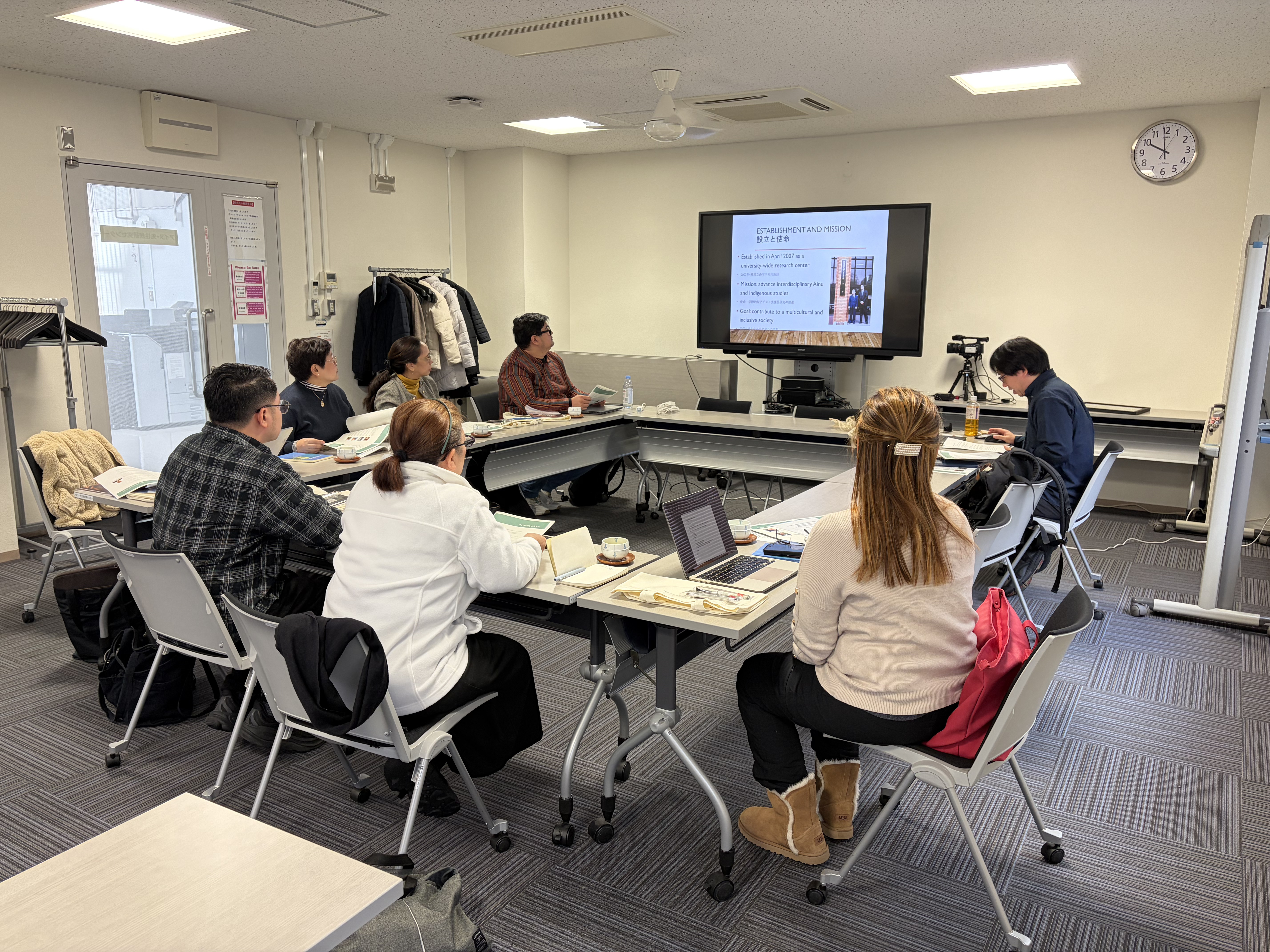 Figure 1. Meeting with Prof. Yoji YAMASAKI, Director of CAIS