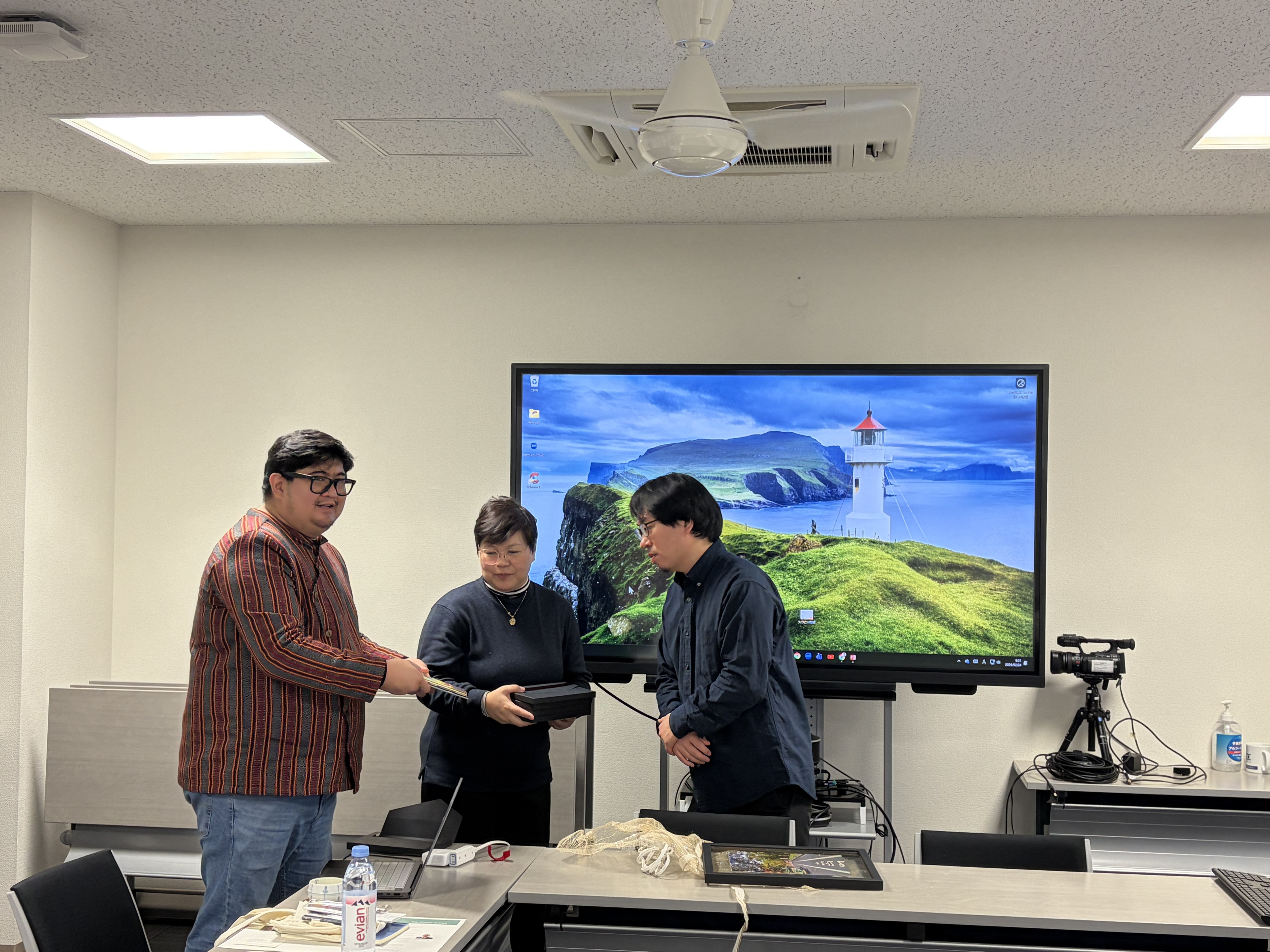 Figure 4. Meeting with Prof. Yoji YAMASAKI, Director of CAIS